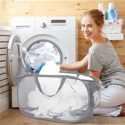 paniere a linge respirant en mesh pliable permettant d’éviter les mauvaises odeurs