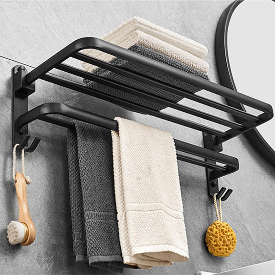 Porte serviette salle de bain noir au design moderne